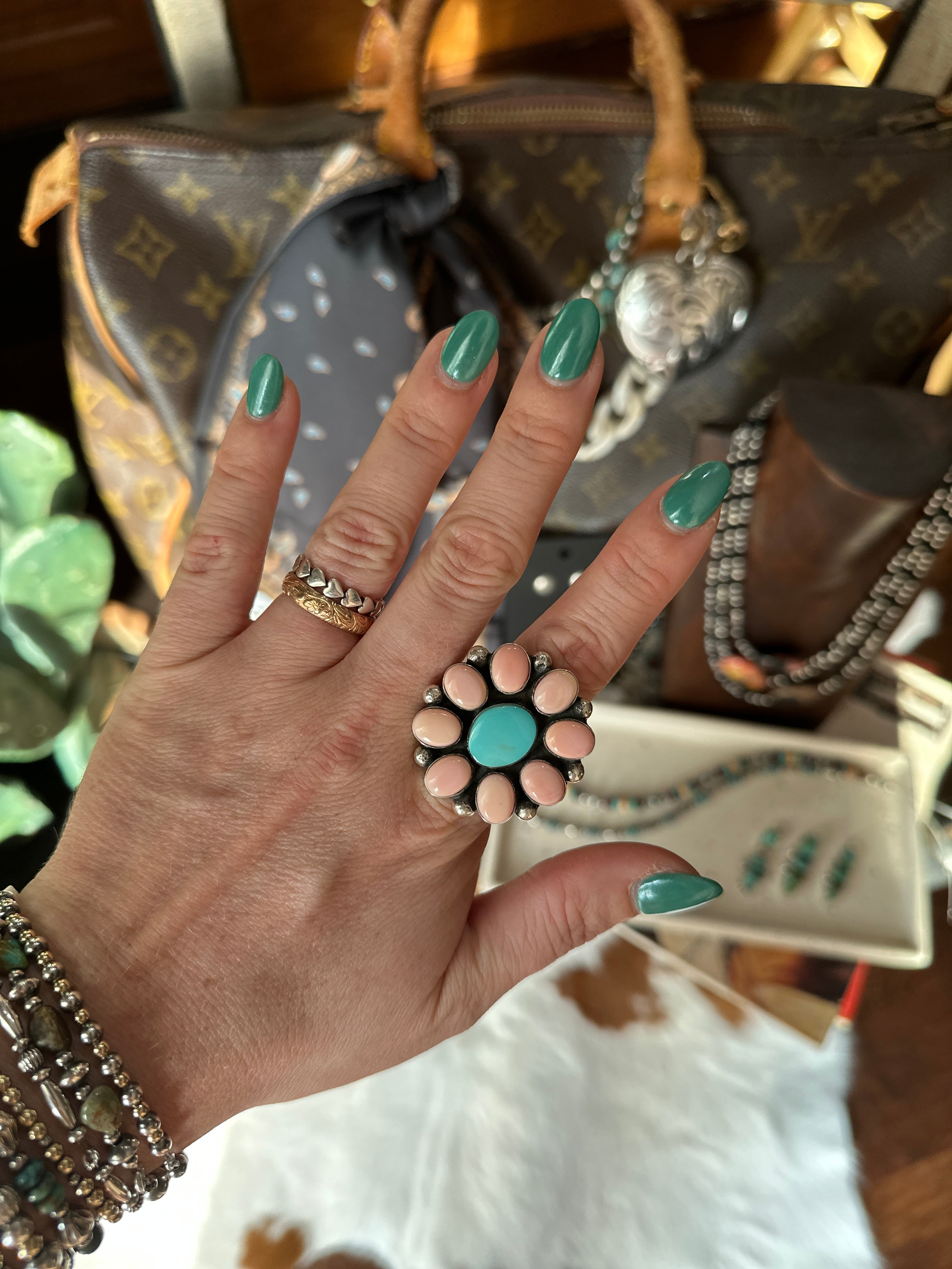 Pink Conch + TQ Ring (size 9)