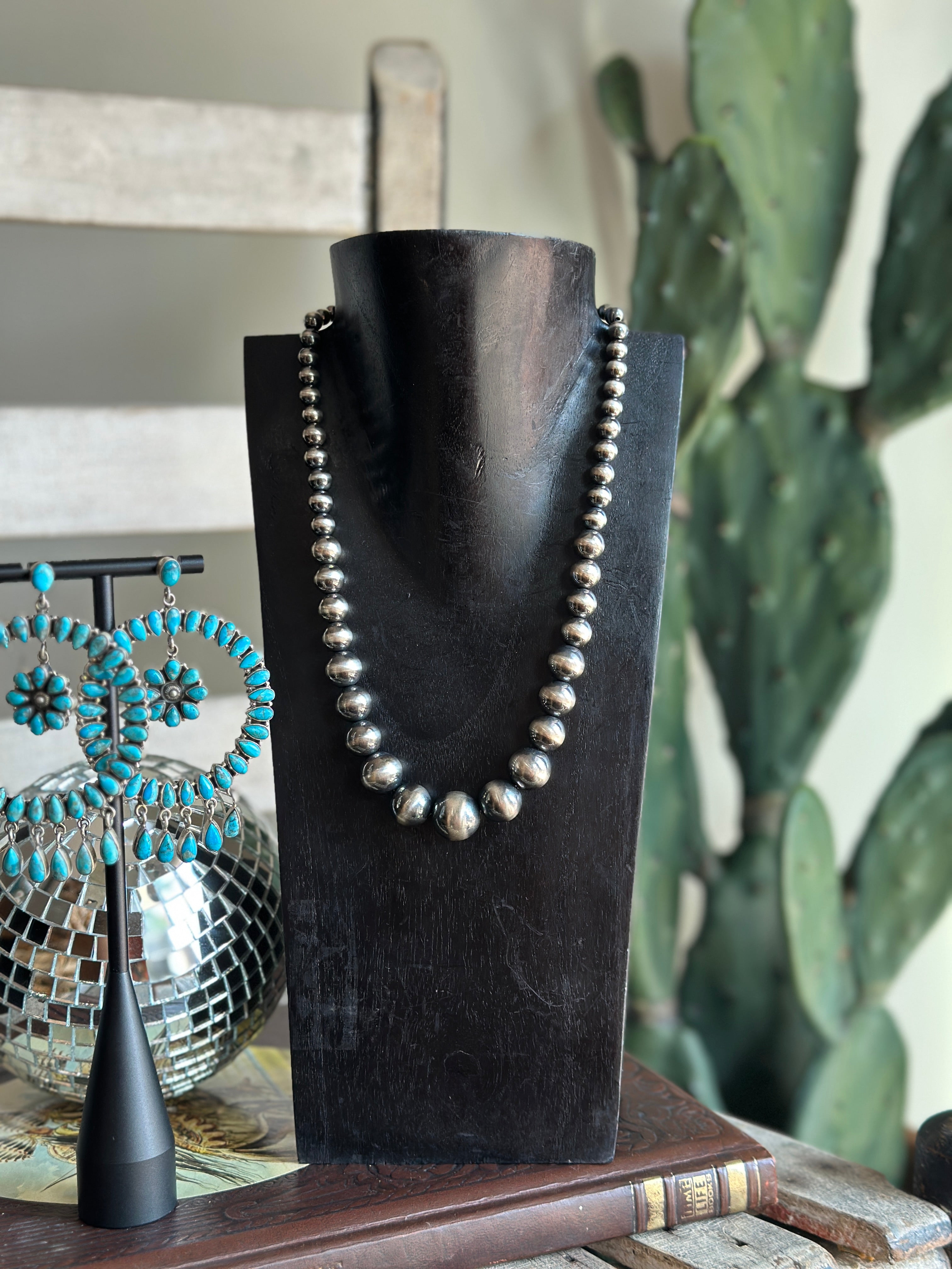 Tapered 16mm Necklace