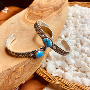 turquoise stone detailed cuff