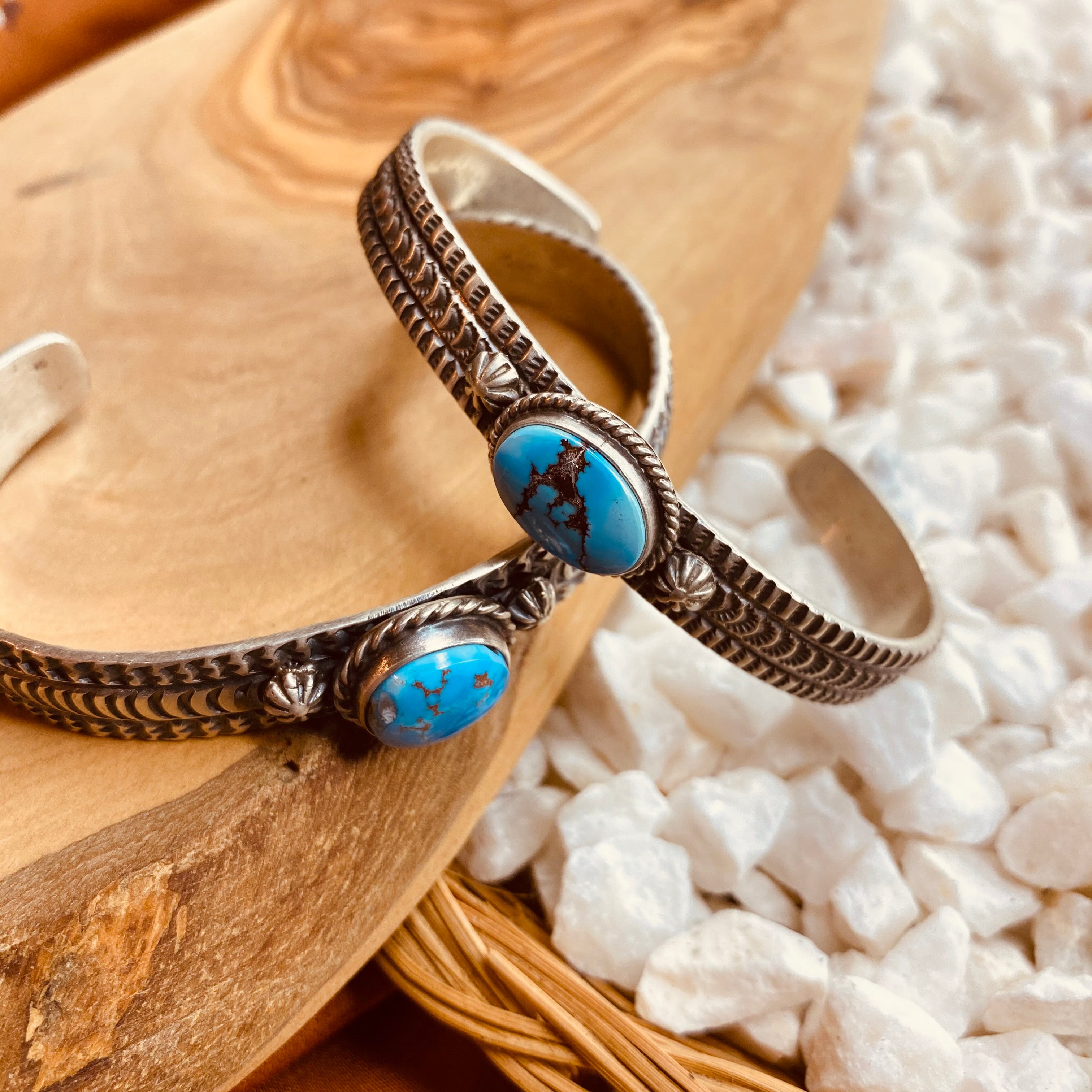 turquoise stone detailed cuff